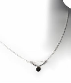Klára Bílá Jewellery Dámský Stříbrný Minimalistický Náhrdelník Luna S Černou Placičkou Nad-70cm