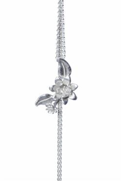 Klára Bílá Jewellery Dámský Stříbrný Náhrdelník Sakura S Květinou 40-45cm