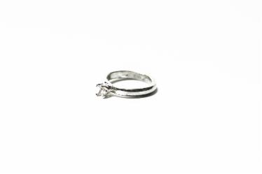 Klára Bílá Jewellery Dámský Stříbrný Prsten Princess S Korunkou 41 (13,0mm)