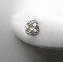 Klára Bílá Jewellery Dámské Minimalistické Náušnice Pecky Cookie Stříbro 925/1000