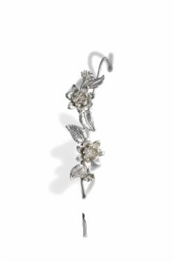 Klára Bílá Jewellery Dámská Květinová Náušnice Za Ucho Sakura Stříbro 925/1000