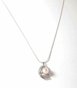Klára Bílá Jewellery Dámský Menší Náhrdelník Barok S Perlou 40-45cm, Stříbro 925/1000, Barva Perly: Růžová