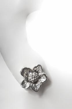 Klára Bílá Jewellery Dámské Náušnice Pulsatilla Pecky S Květinou Stříbro 925/1000