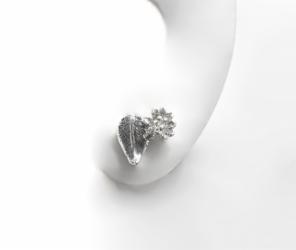 Klára Bílá Jewellery Mini Dámská Stříbrná Náušnice Sakura Stříbro 925/1000